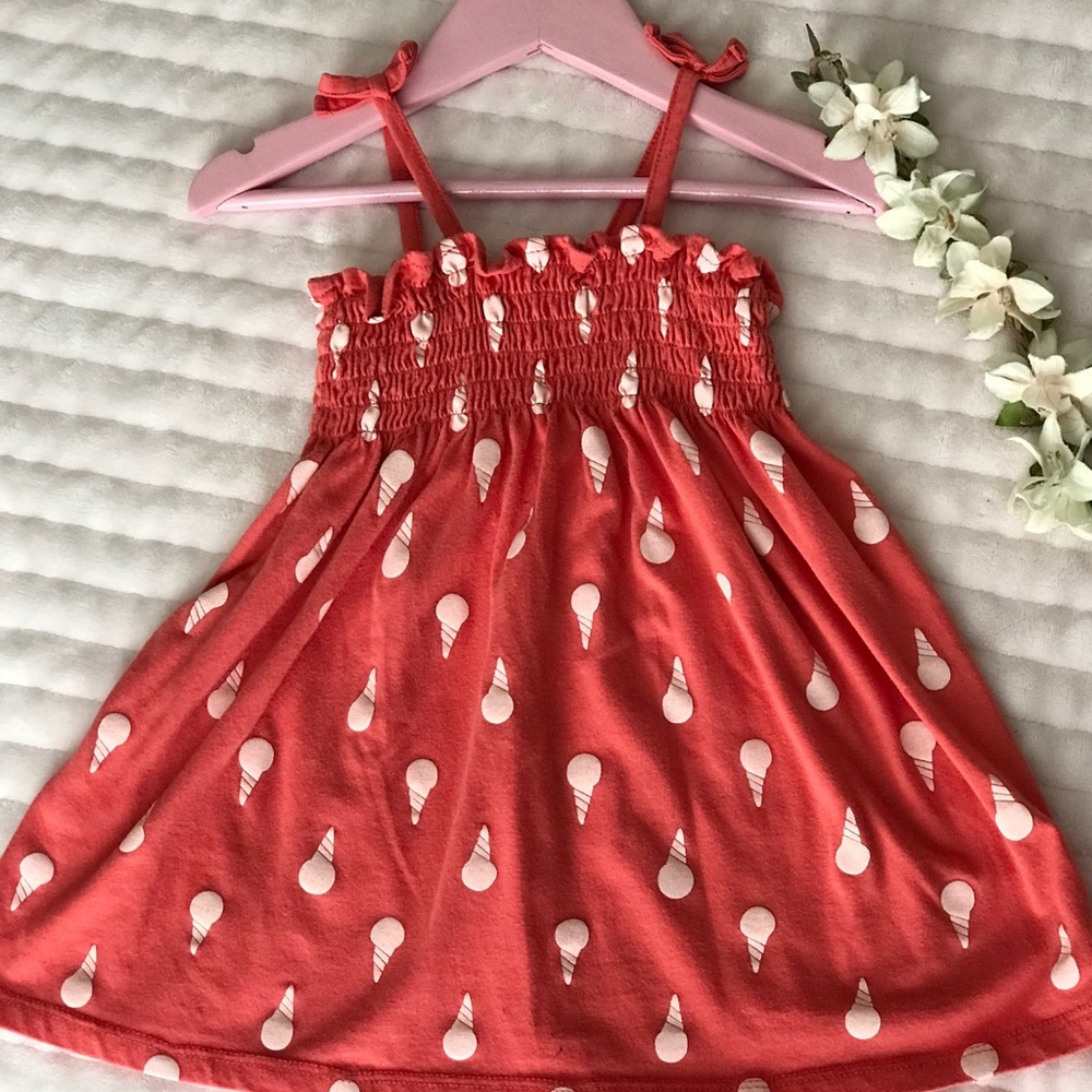 Girl little dress